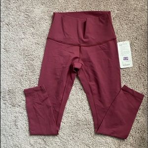 Lululemon Wunder Under High-rise pant -size 8